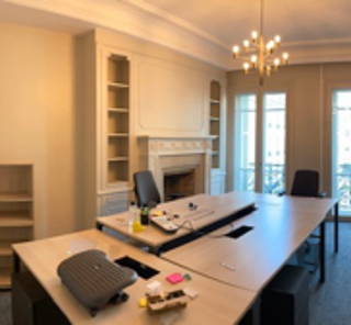 Bureau privé 170 m² 27 postes Coworking Rue Saint-Lazare Paris 75009 - photo 6